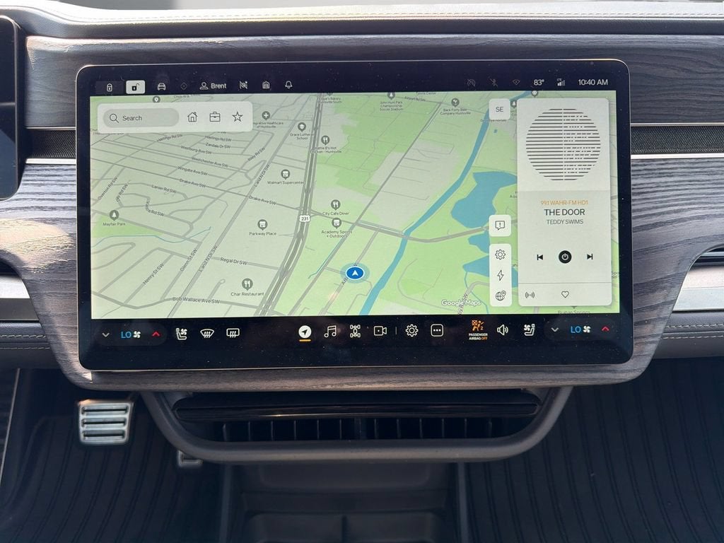 2023 Rivian R1S Adventure