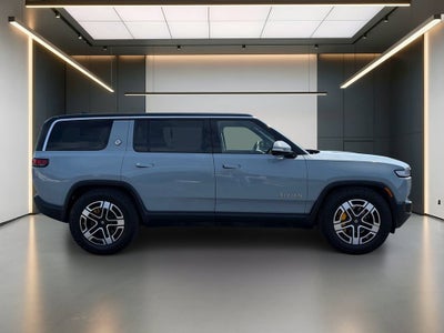 2023 Rivian R1S Adventure