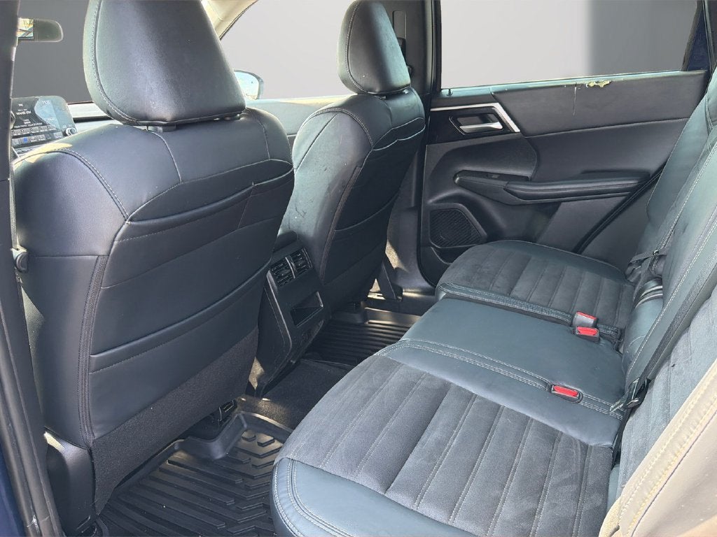 2023 Mitsubishi Outlander SE 2.5 2WD