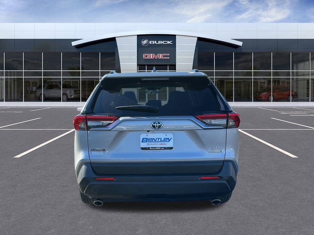 2024 Toyota RAV4 Hybrid XLE