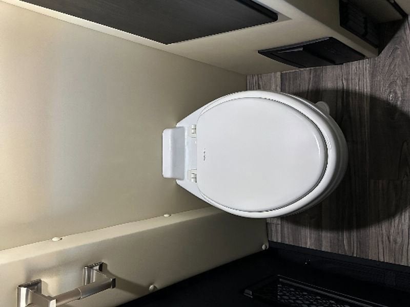 2024 Mercedes-Benz Sprinter Cargo Van High Roof 4-Cyl Diesel HO