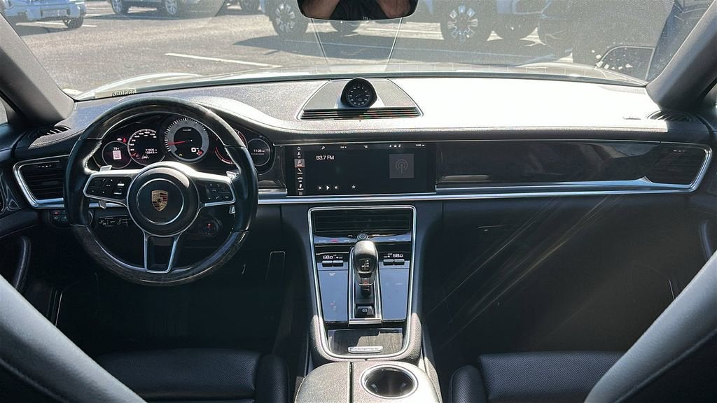 2018 Porsche Panamera 4S
