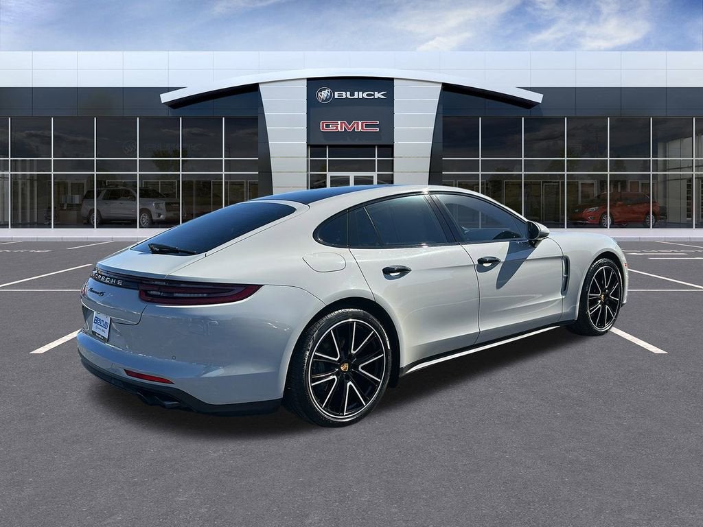 2018 Porsche Panamera 4S