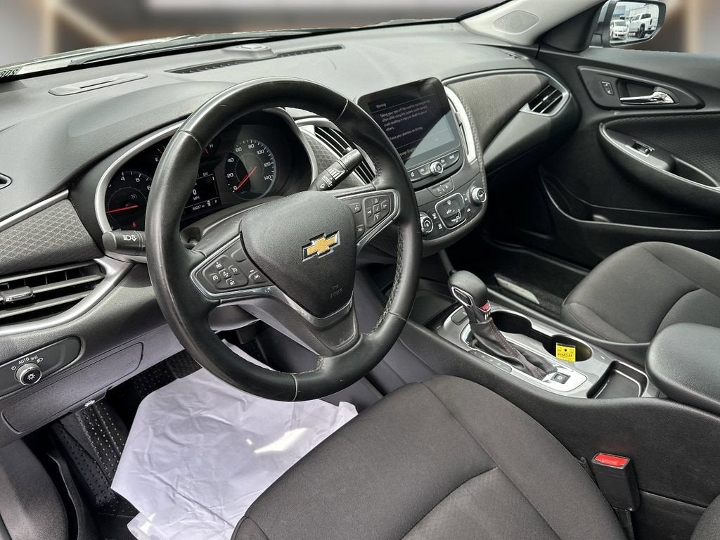 2023 Chevrolet Malibu RS