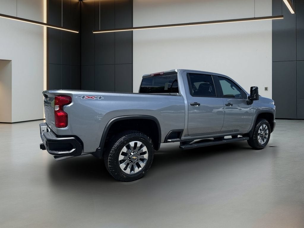 2026 Chevrolet Silverado 2500 HD Custom - Photo 6
