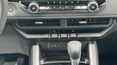 2025 Chevrolet Colorado WT/LT