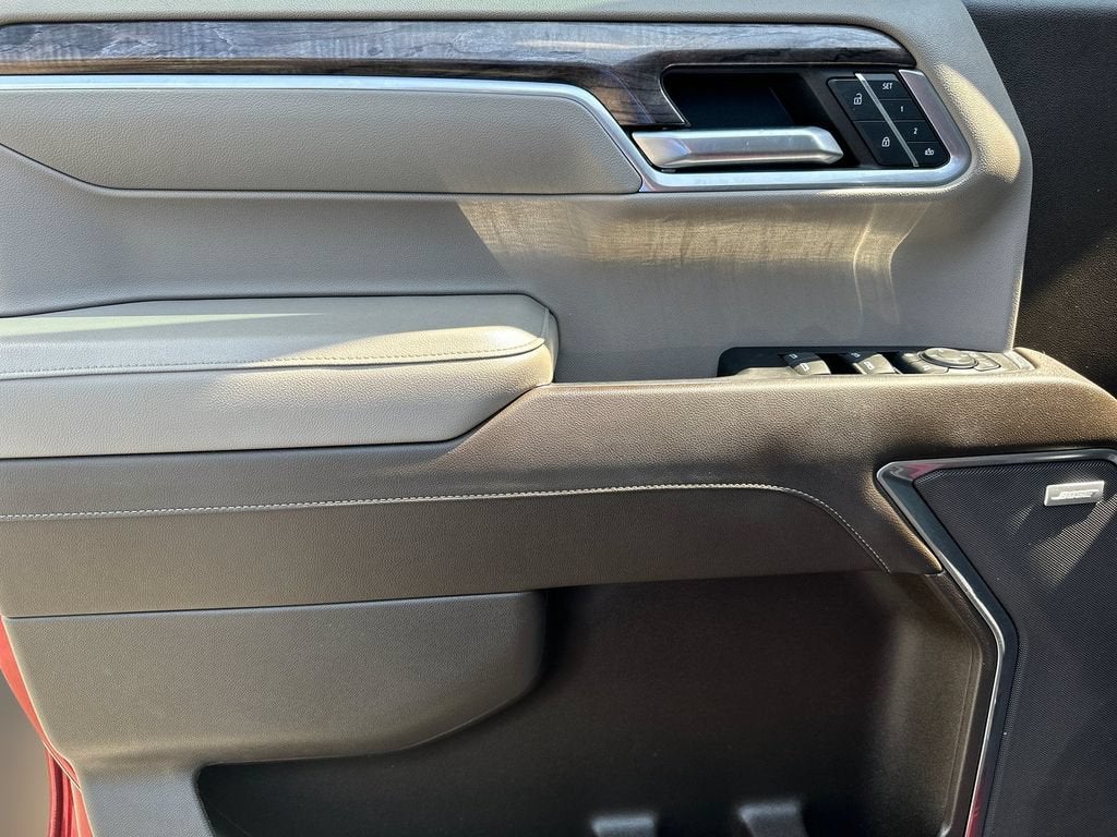 2023 Chevrolet Silverado 1500 LTZ - Photo 19