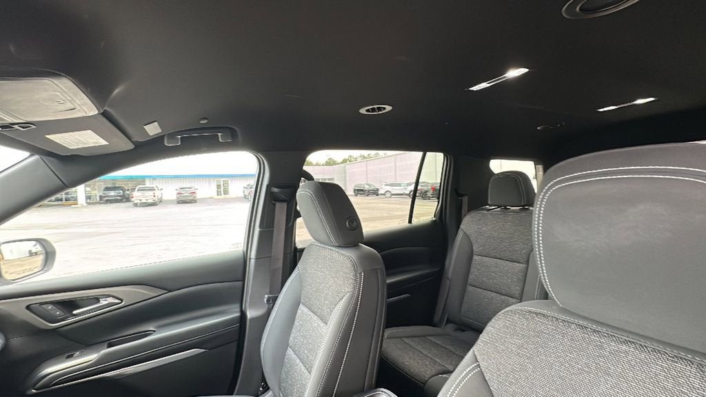 2024 Chevrolet Traverse LS