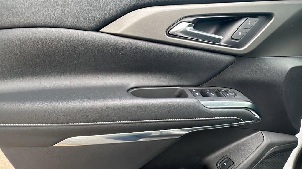 2024 Chevrolet Traverse LS