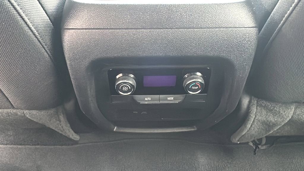 2024 Chevrolet Traverse LS