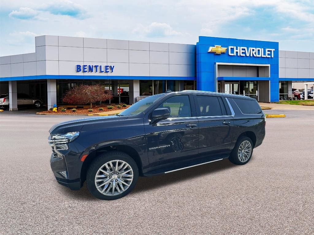 2023 Chevrolet Suburban LT