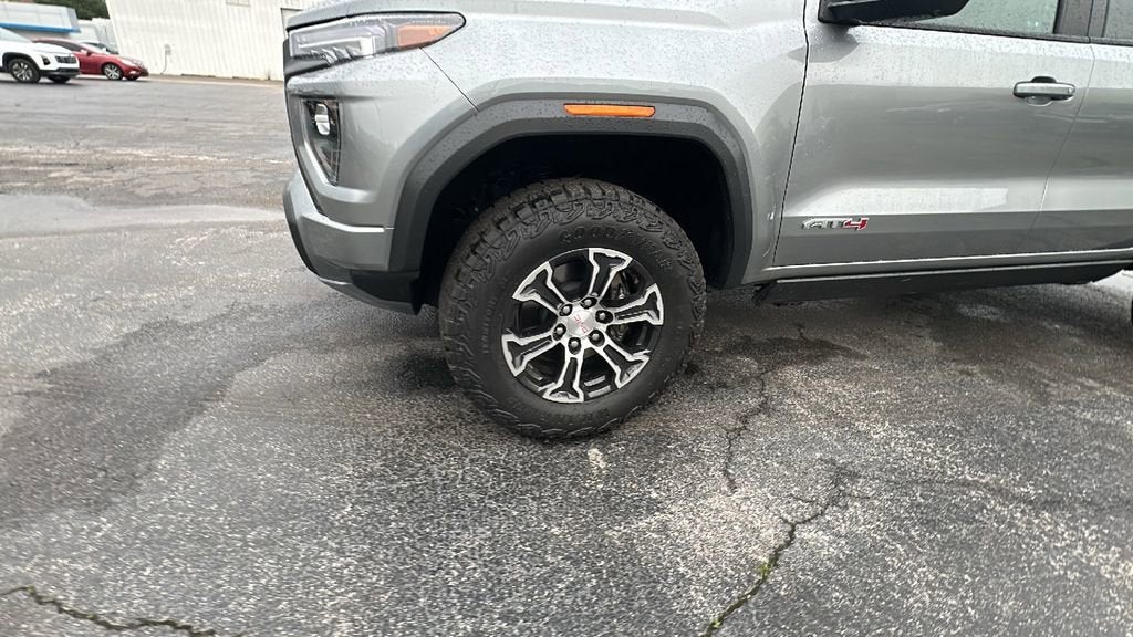 2024 GMC Canyon AT4