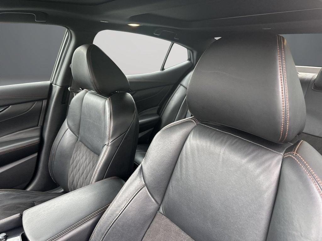2023 Nissan Maxima SR