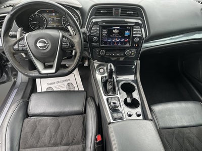 2023 Nissan Maxima SR