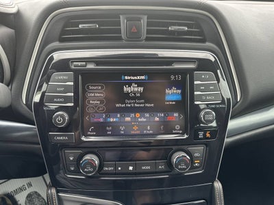 2023 Nissan Maxima SR