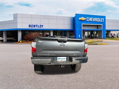 2017 Nissan Titan XD SV