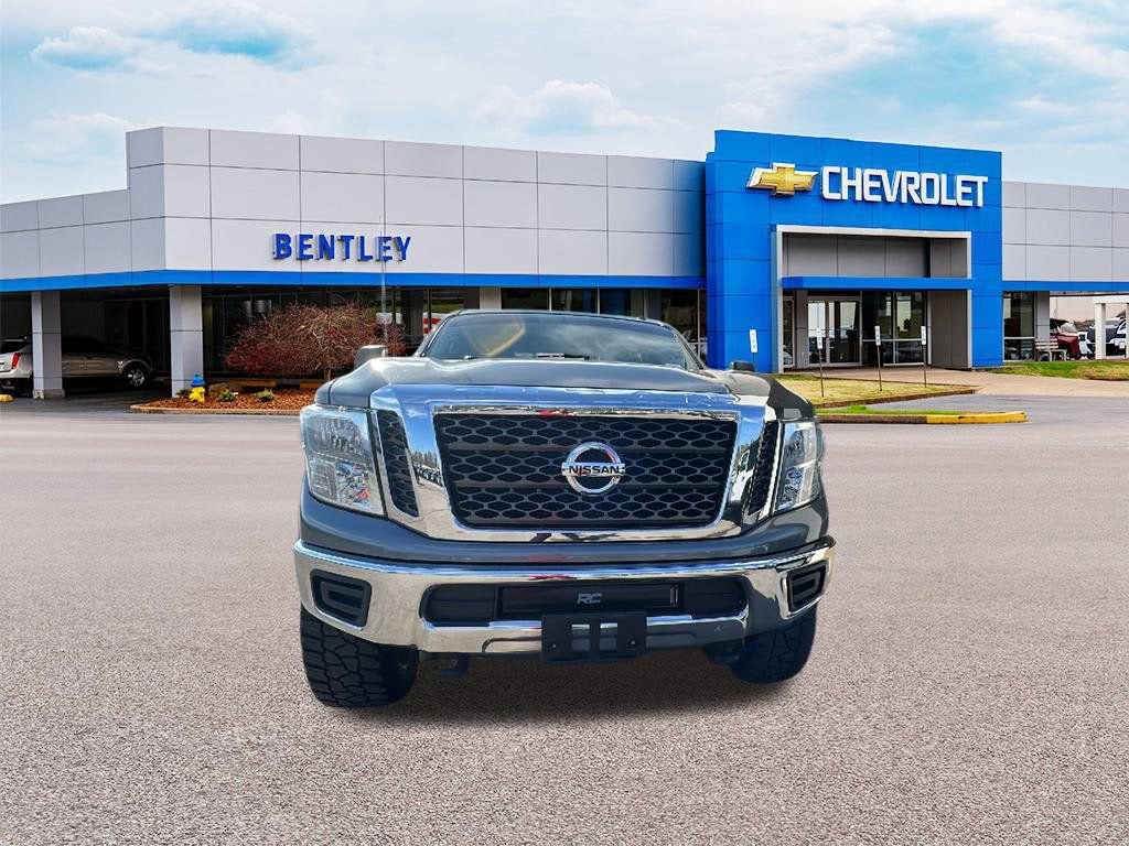 2017 Nissan Titan XD SV