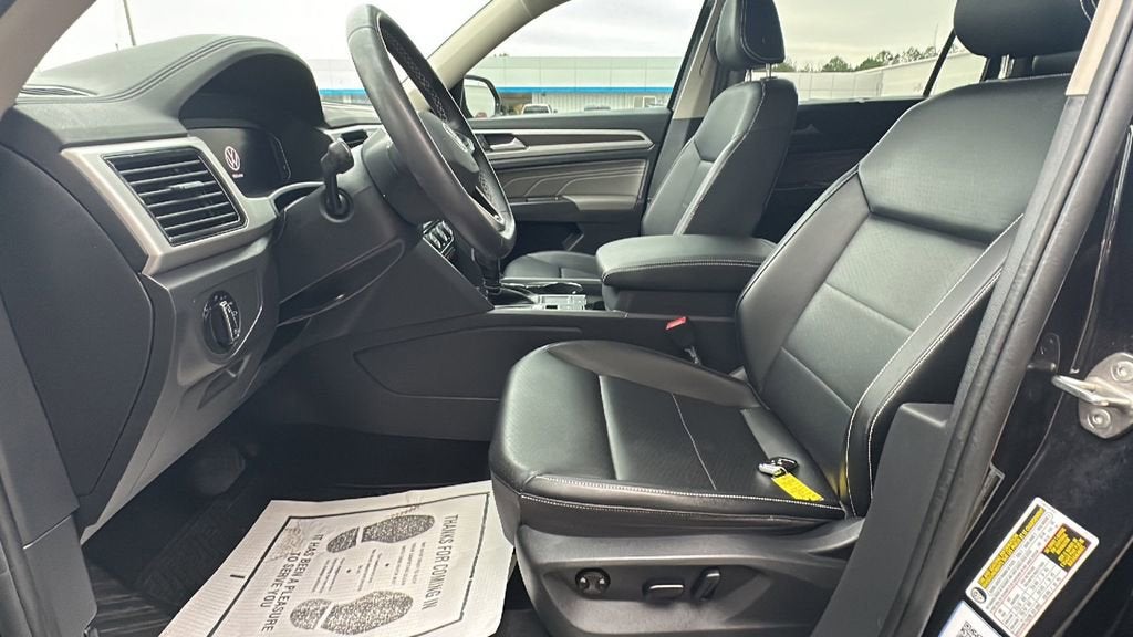 2022 Volkswagen Atlas 3.6L V6 SE w/Technology