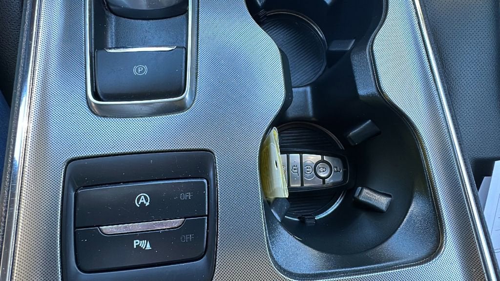 2023 Ford Edge Titanium