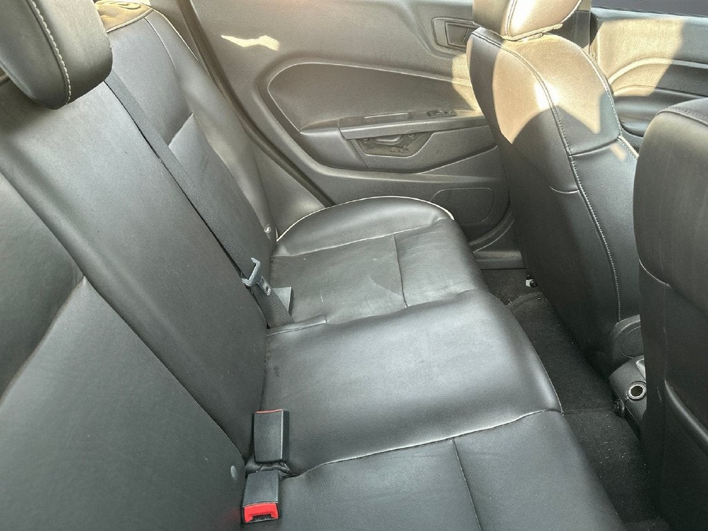 2011 Ford Fiesta SES