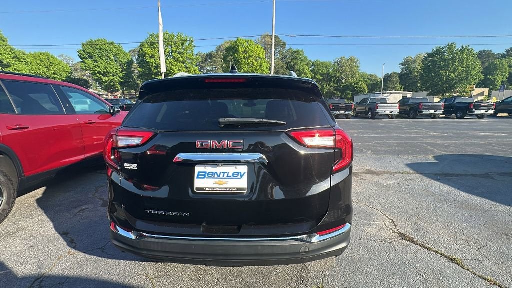 2022 GMC Terrain SLT