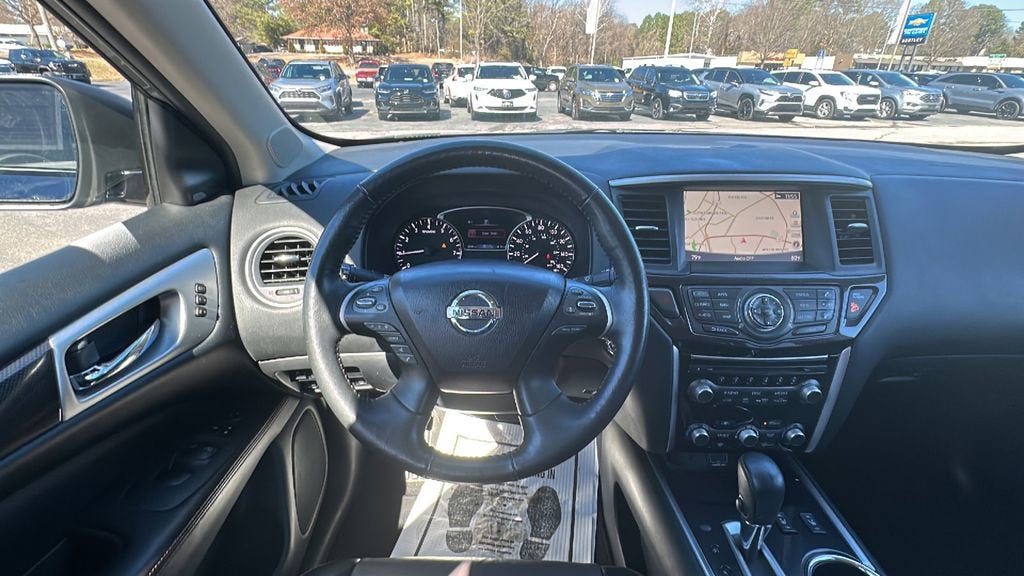 2019 Nissan Pathfinder SL