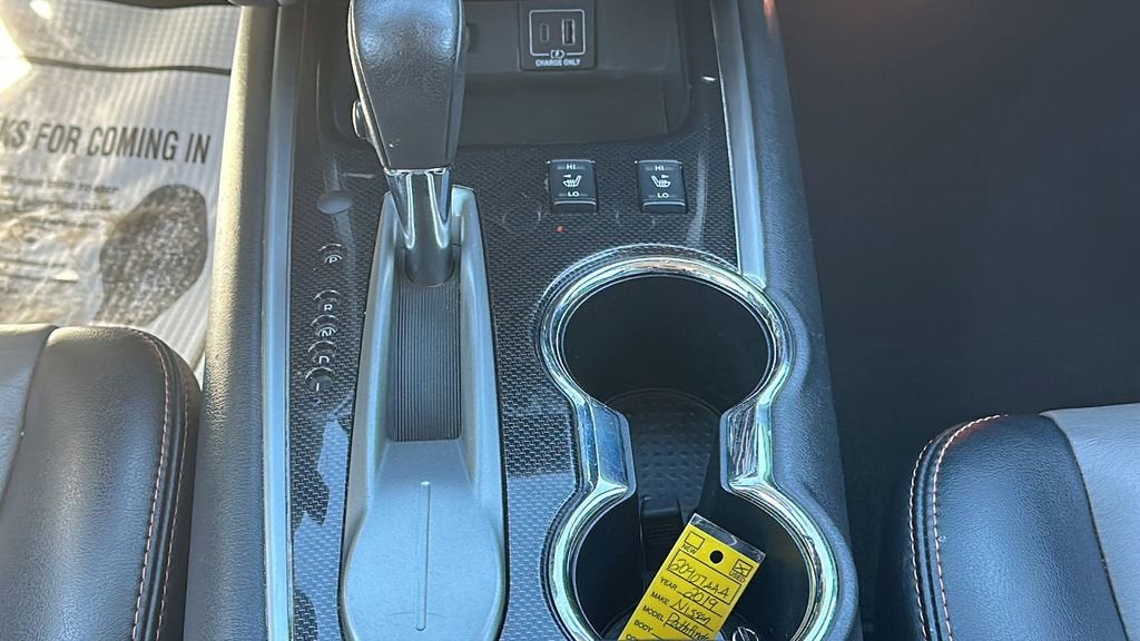 2019 Nissan Pathfinder SL