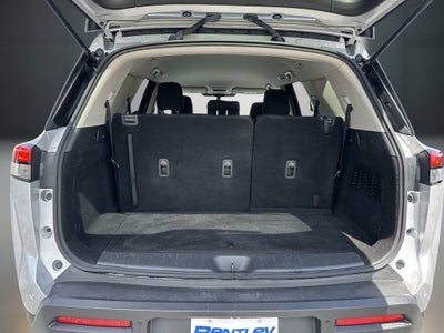 2023 Nissan Pathfinder S