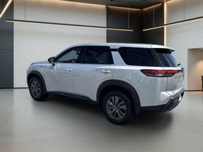 2023 Nissan Pathfinder S