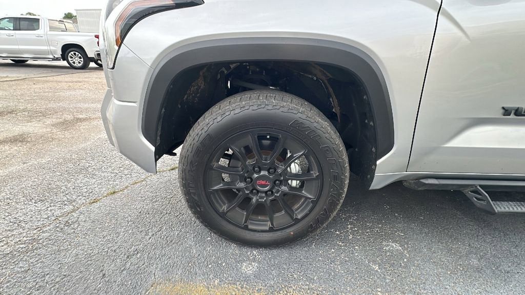 2024 Toyota Tundra 4WD SR5