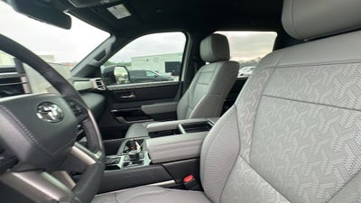 2025 Toyota Tundra 4WD SR5