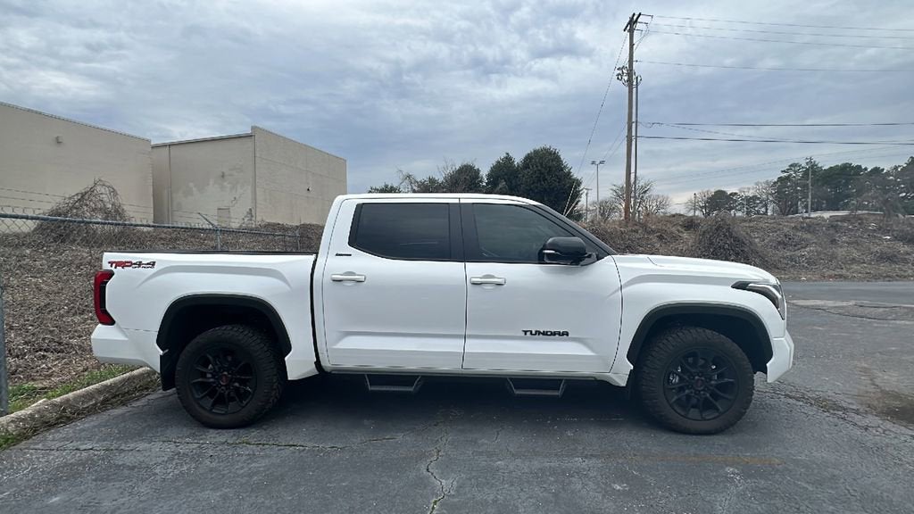 2025 Toyota Tundra 4WD SR5