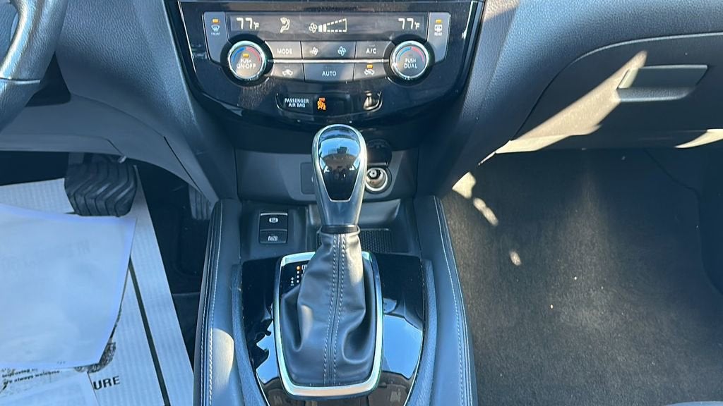 2020 Nissan Rogue Sport SL