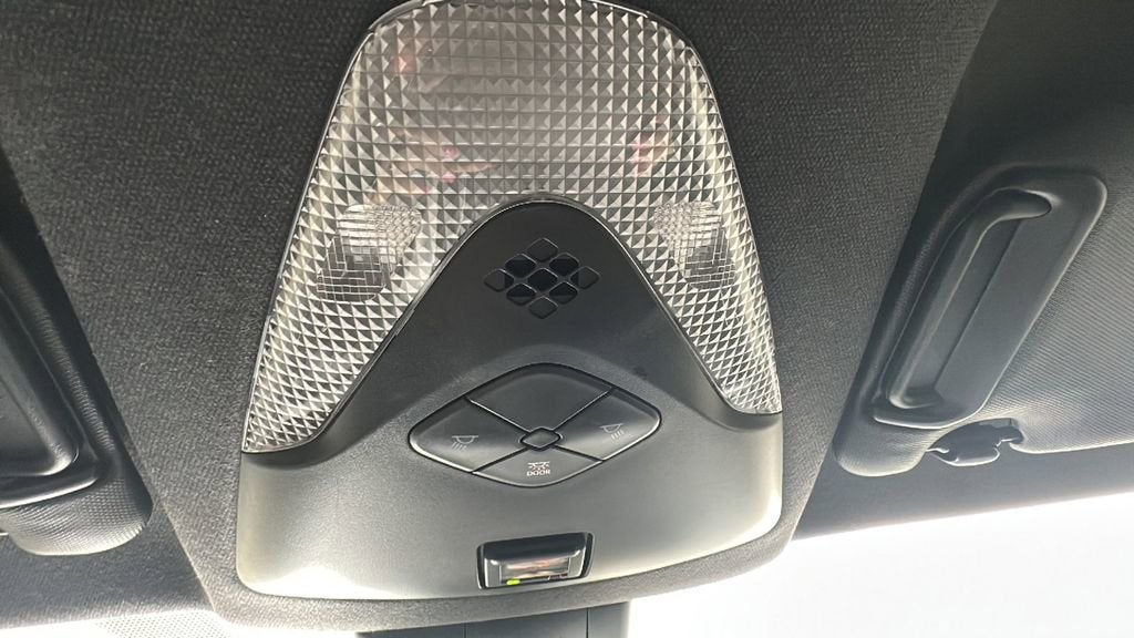 2022 Toyota C-HR XLE