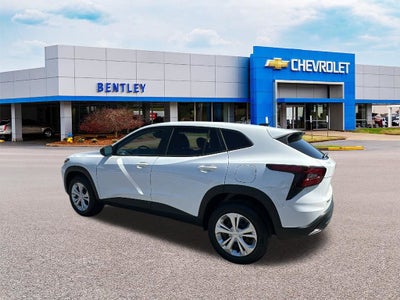 2026 Chevrolet Trax LS