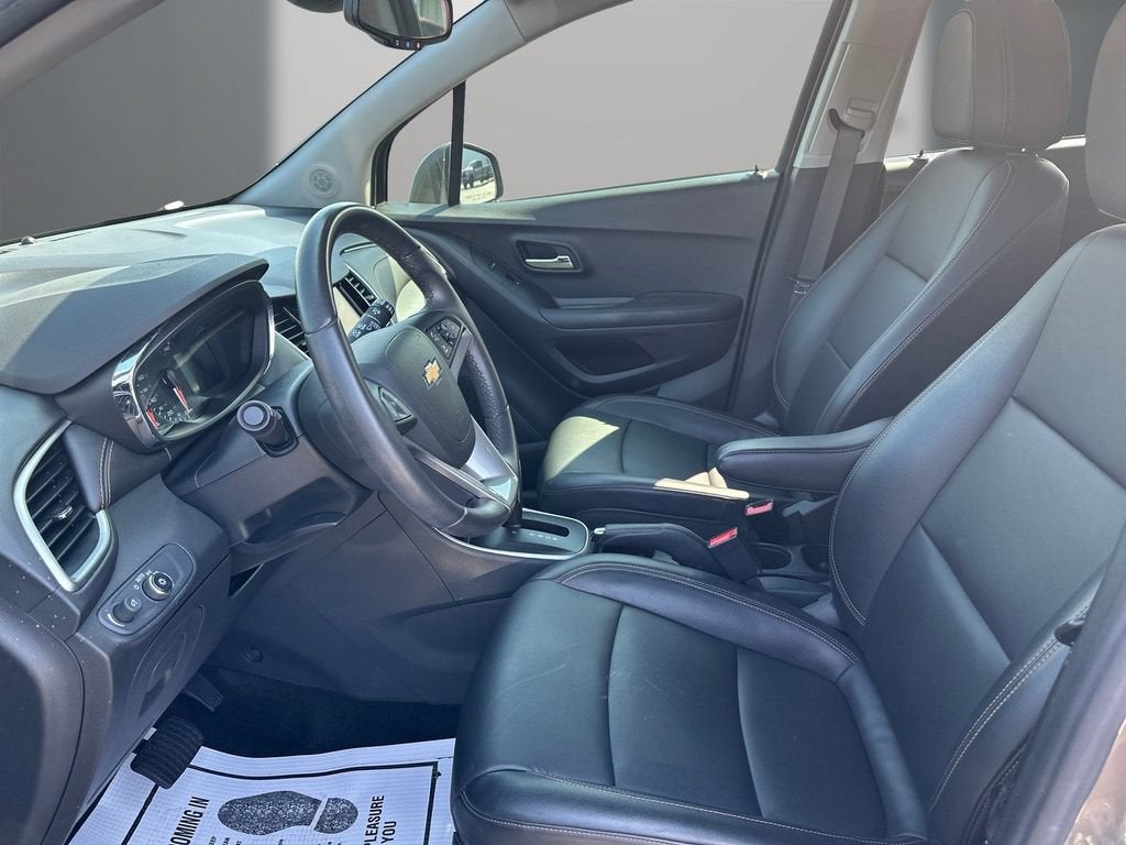 2022 Chevrolet Trax LT - Photo 12