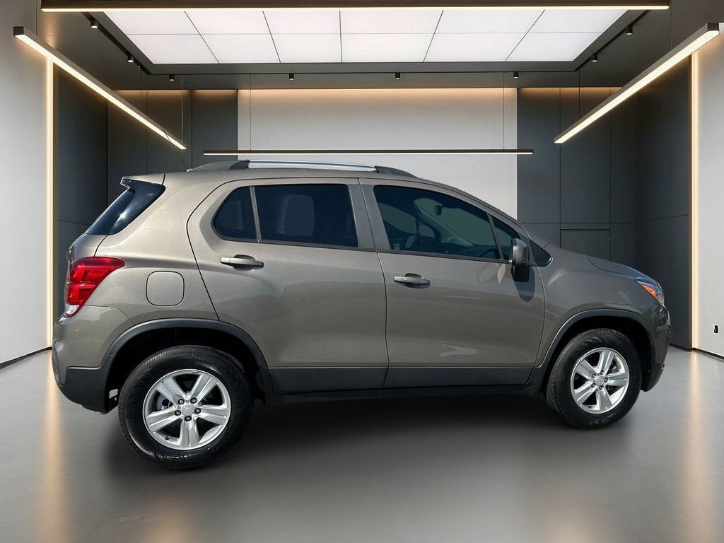 2022 Chevrolet Trax LT - Photo 7