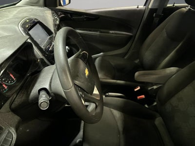 2017 Chevrolet Spark LT