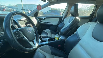 2017 Volvo XC60 T5 FWD