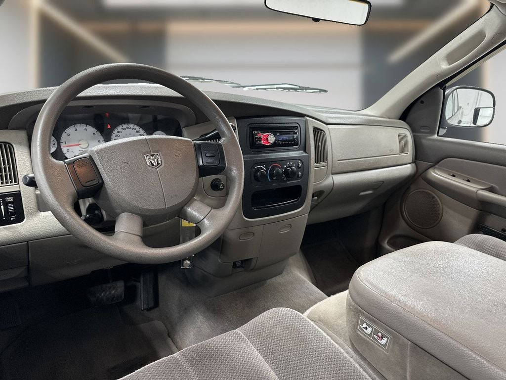 2004 Dodge Ram 1500 SLT