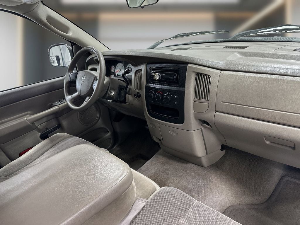 2004 Dodge Ram 1500 SLT