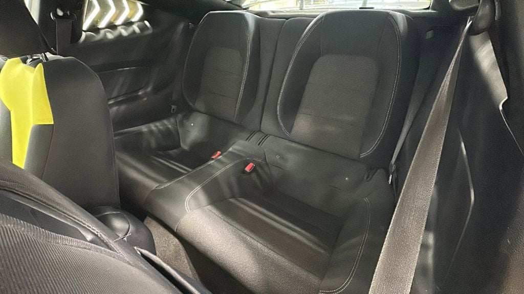 2015 Ford Mustang V6