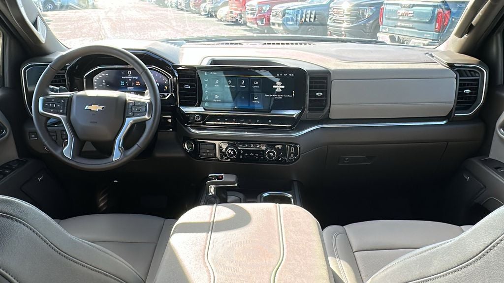 2025 Chevrolet Silverado 1500 LTZ