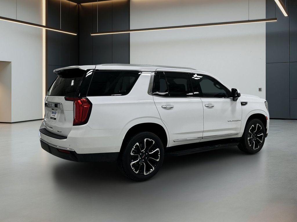 2024 GMC Yukon SLT