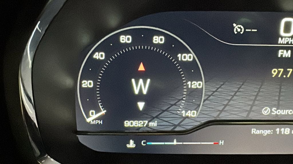 2022 GMC Yukon XL AT4