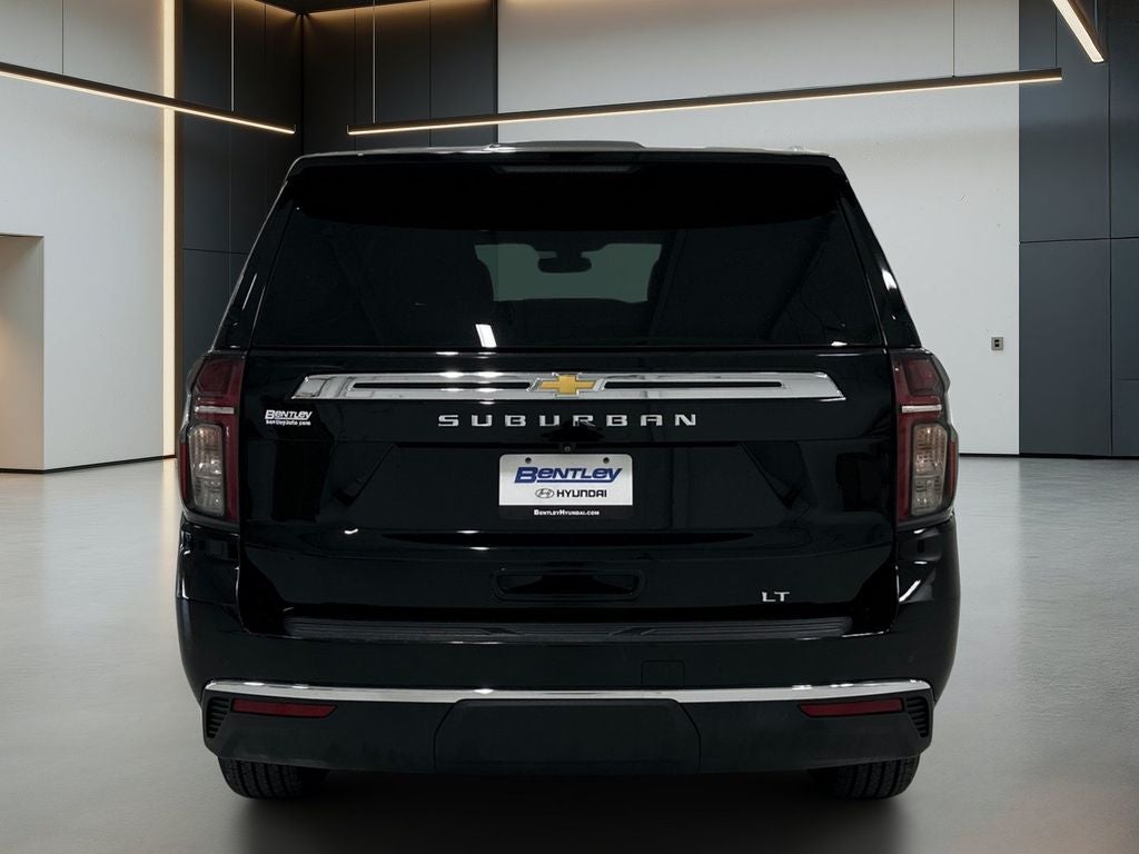 2021 Chevrolet Suburban LT