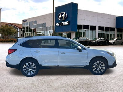 2019 Subaru Outback 2.5i Touring