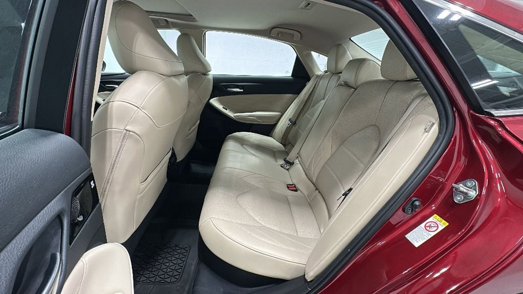 2019 Toyota Avalon Hybrid Limited