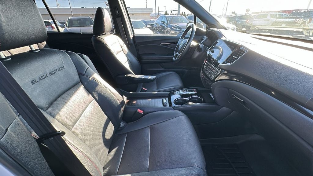 2022 Honda Pilot Black Edition