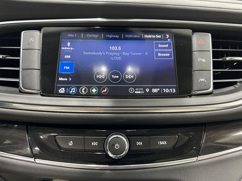 2023 Buick Enclave Essence